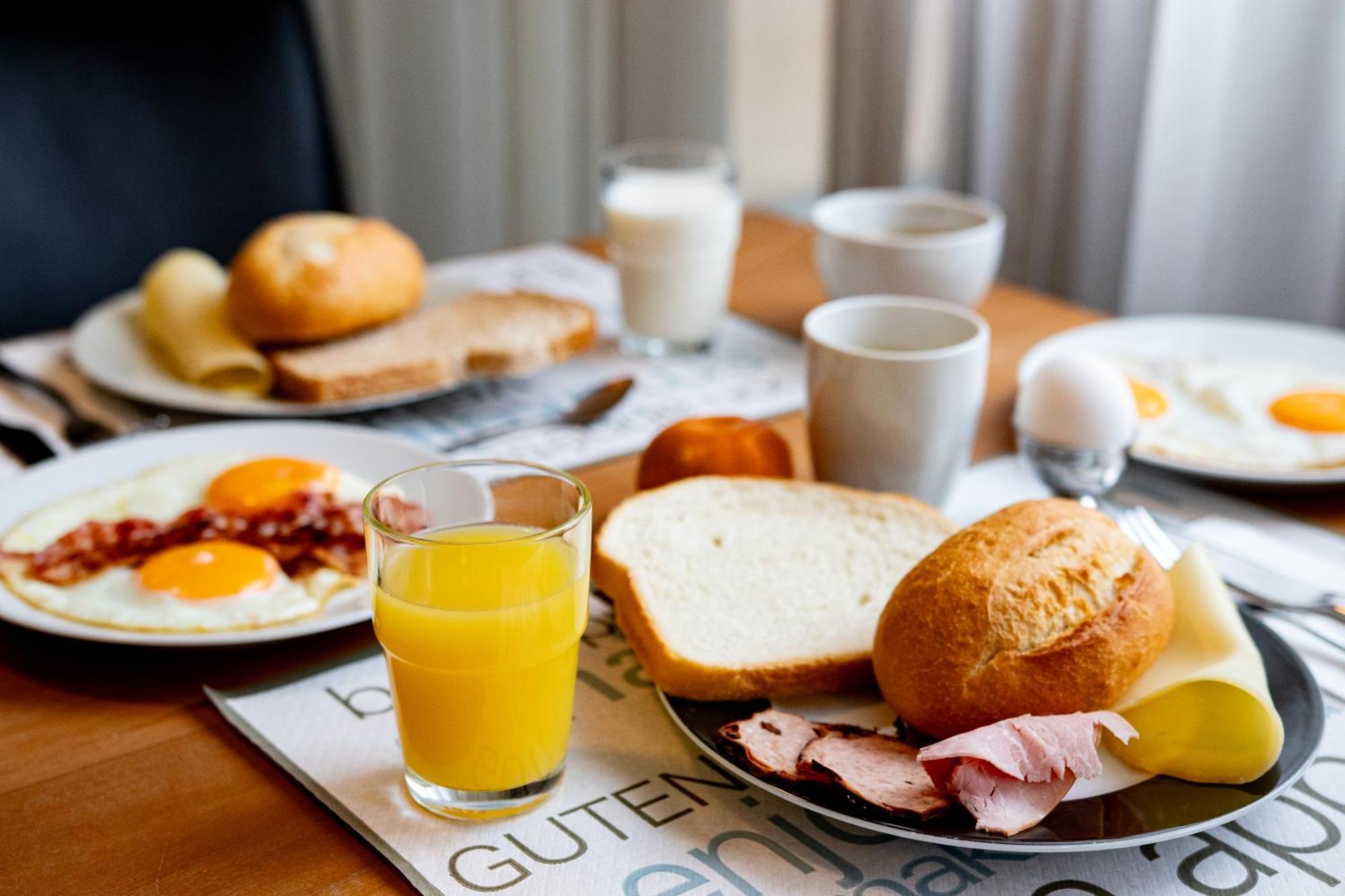 Hunzego Hotel Uithuizermeeden Экстерьер фото