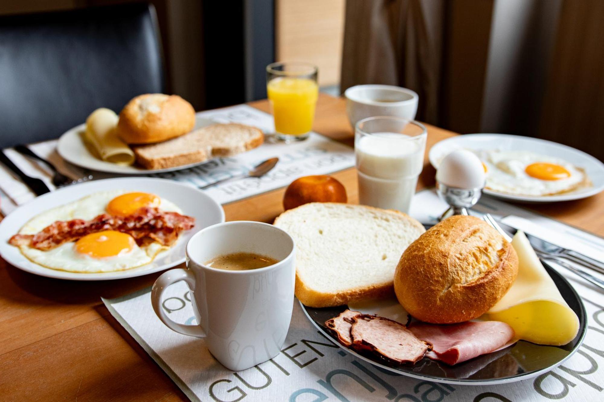 Hunzego Hotel Uithuizermeeden Экстерьер фото