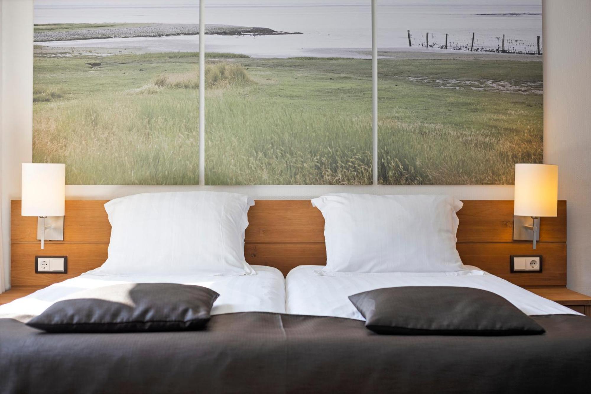 Hunzego Hotel Uithuizermeeden Экстерьер фото