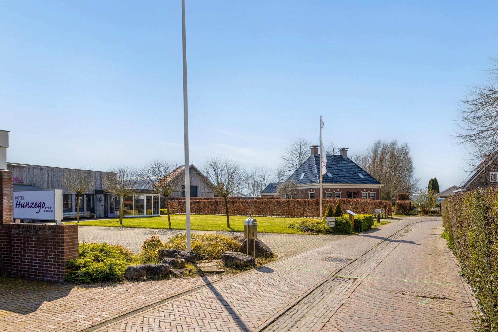Hunzego Hotel Uithuizermeeden Экстерьер фото