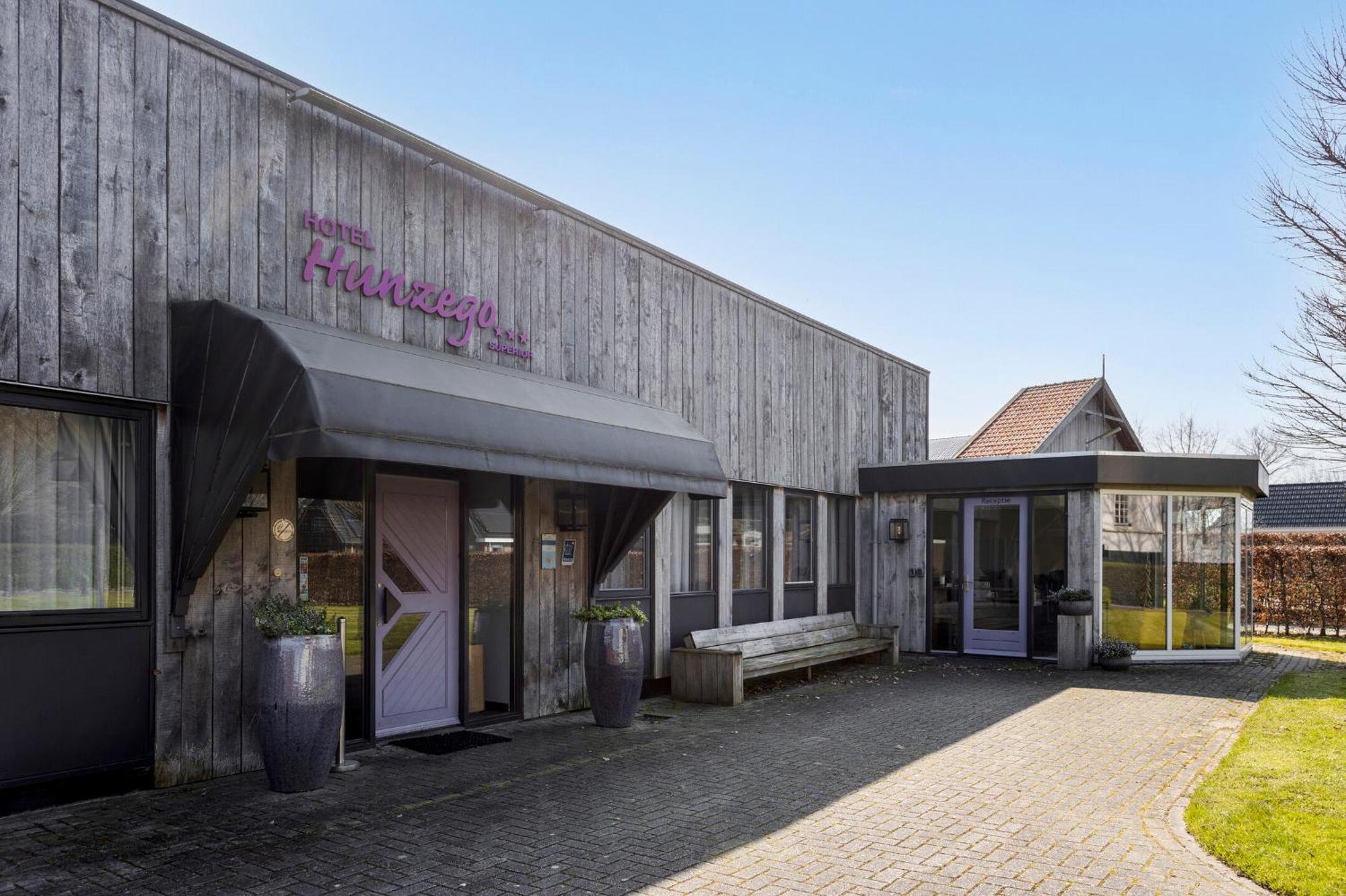 Hunzego Hotel Uithuizermeeden Экстерьер фото